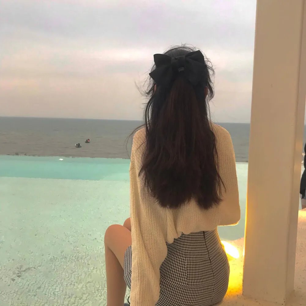 夹缝中活着,小春